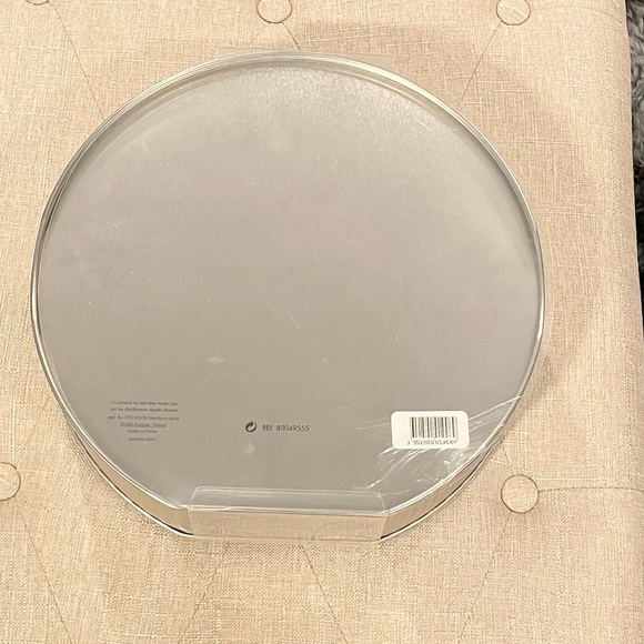 Azzaro Wanted Perfume Metal Gift Box. - Picture 5 of 6